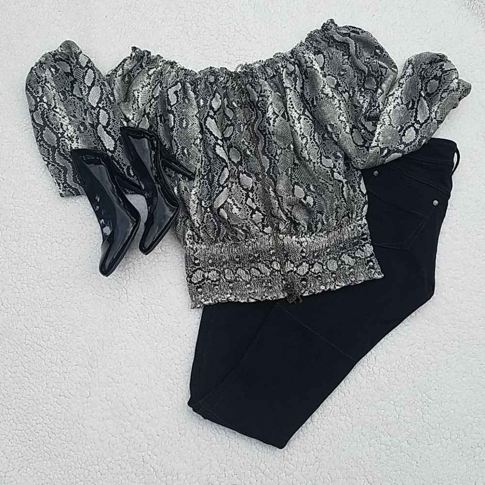 MK snakeprint off-shoulders top